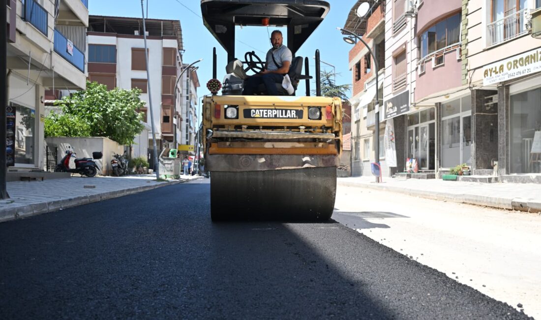 Manisa Büyükşehir Belediyesi, Soma ilçesi Turgutalp Mahallesi Atatürk Caddesi’nde sıcak