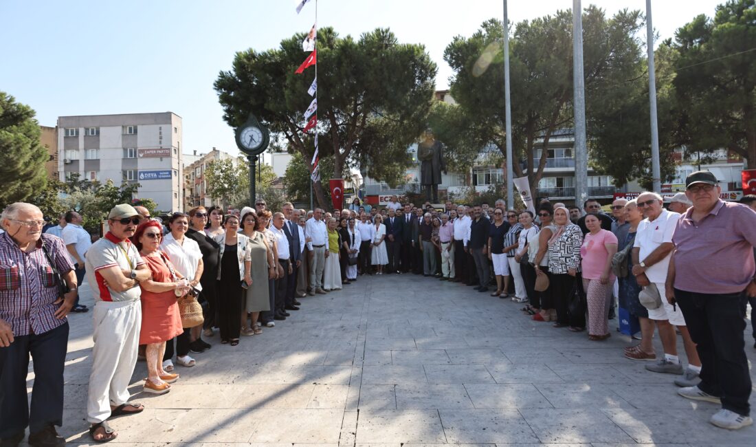 YENİ Parti Gaziemir’de ilçe binasını açtı: “Halkın evi olacak” YENİ Parti İzmir’de ikinci ilçe başkanlığı binasını Gaziemir’de açtı. Açılışta