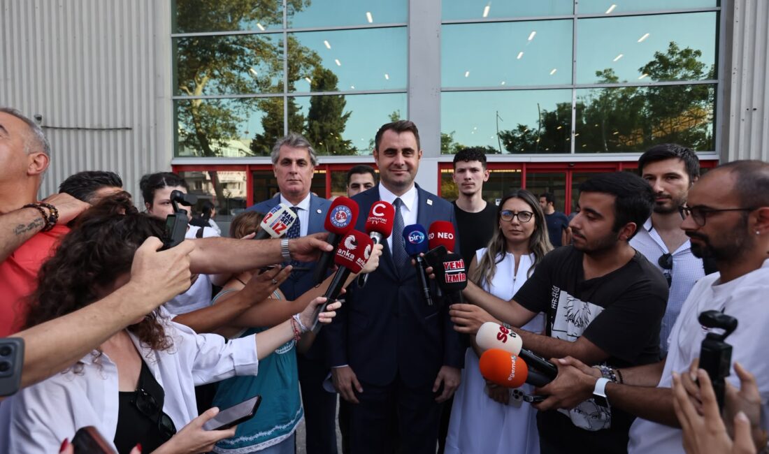 YENİ Parti İzmir İl Başkanlığı'nda yeni yönetimin görev dağılımı açıklandı.