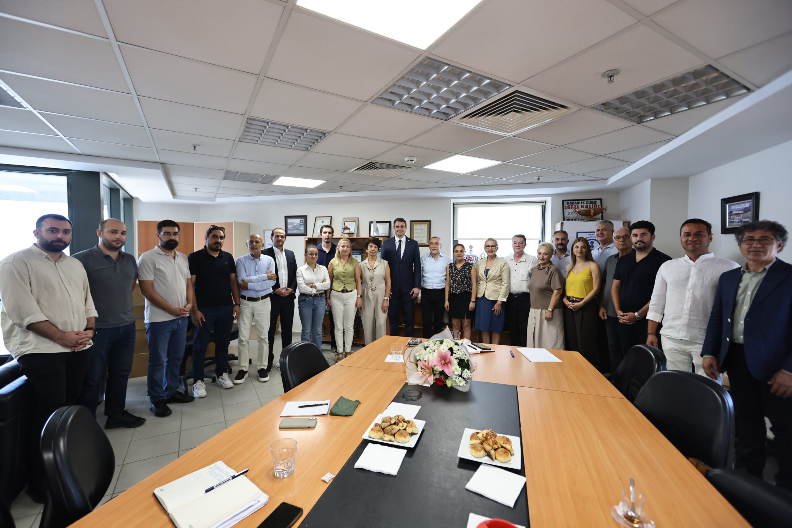 YENİ Parti İzmir Kurucu İl Başkanı Çağatay Güç, TMMOB İKK
