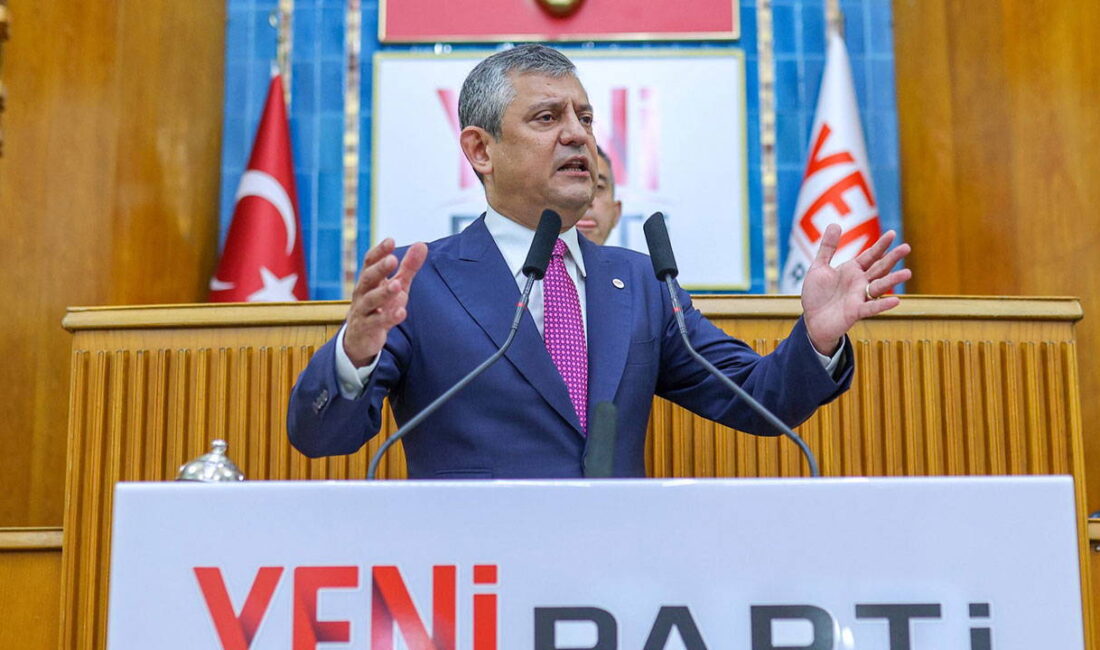 YENİ Parti’de kongre takvimi belli oldu YENİ Parti Sözcüsü Zeynel Emre, partisinin kongre takvimini açıkladı. Emre'nin