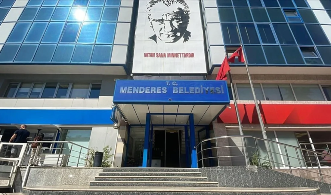 Menderes’te başkan vekili bilmecesi! Yarın kritik gün utuklanmasının ardından görevden uzaklaştırılan Menderes Belediye Başkanı İlkay Çiçek’in yerine