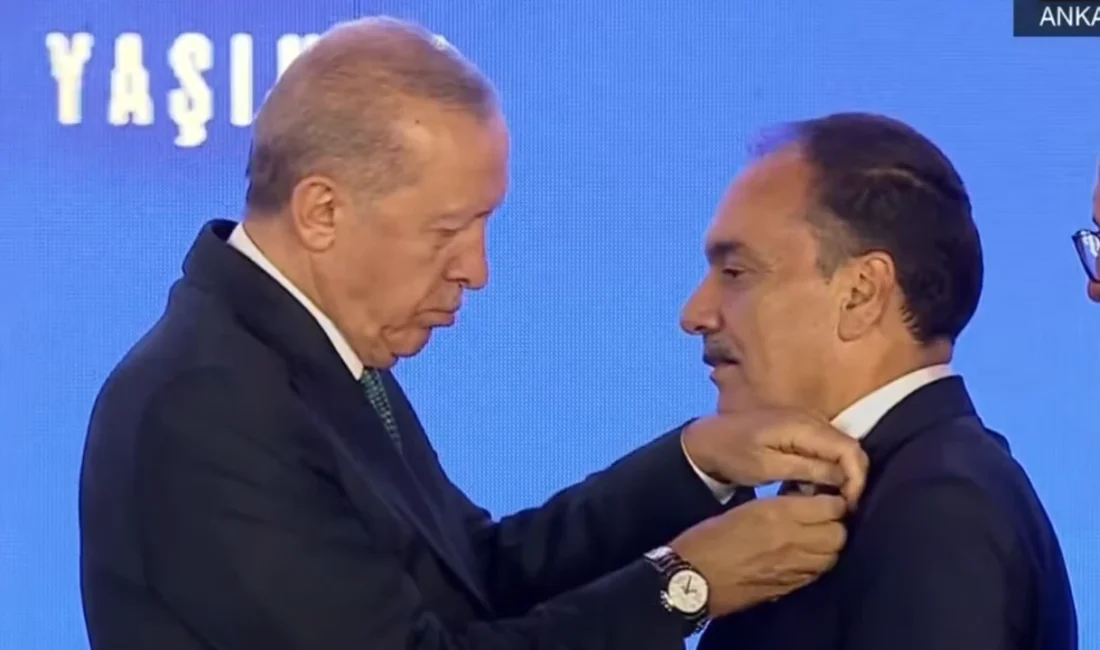 Gelecek Partisi'nin fesih kararının ardından bağımsız kalan İzmir Milletvekili Mustafa