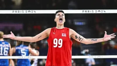 Ebrar Karakurt'un sağlık durumuyla ilgili Türkiye Voleybol Federasyonu'ndan yapılan açıklamada,