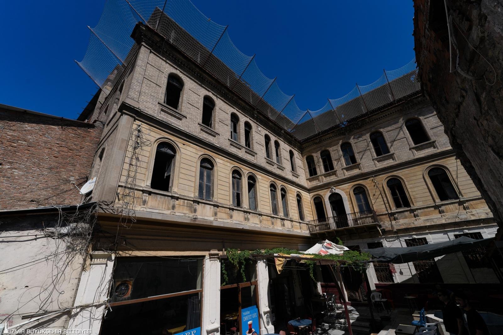 İzmir Büyükşehir Belediyesi, kentin tarihi ve kültürel mirasının önemli yapılarından