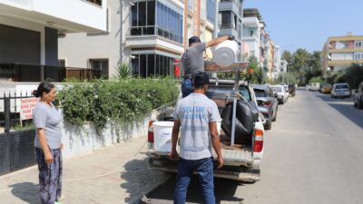 Efes Selçuk Belediyesi, kış hazırlıklarının önemli bir parçası olan salça
