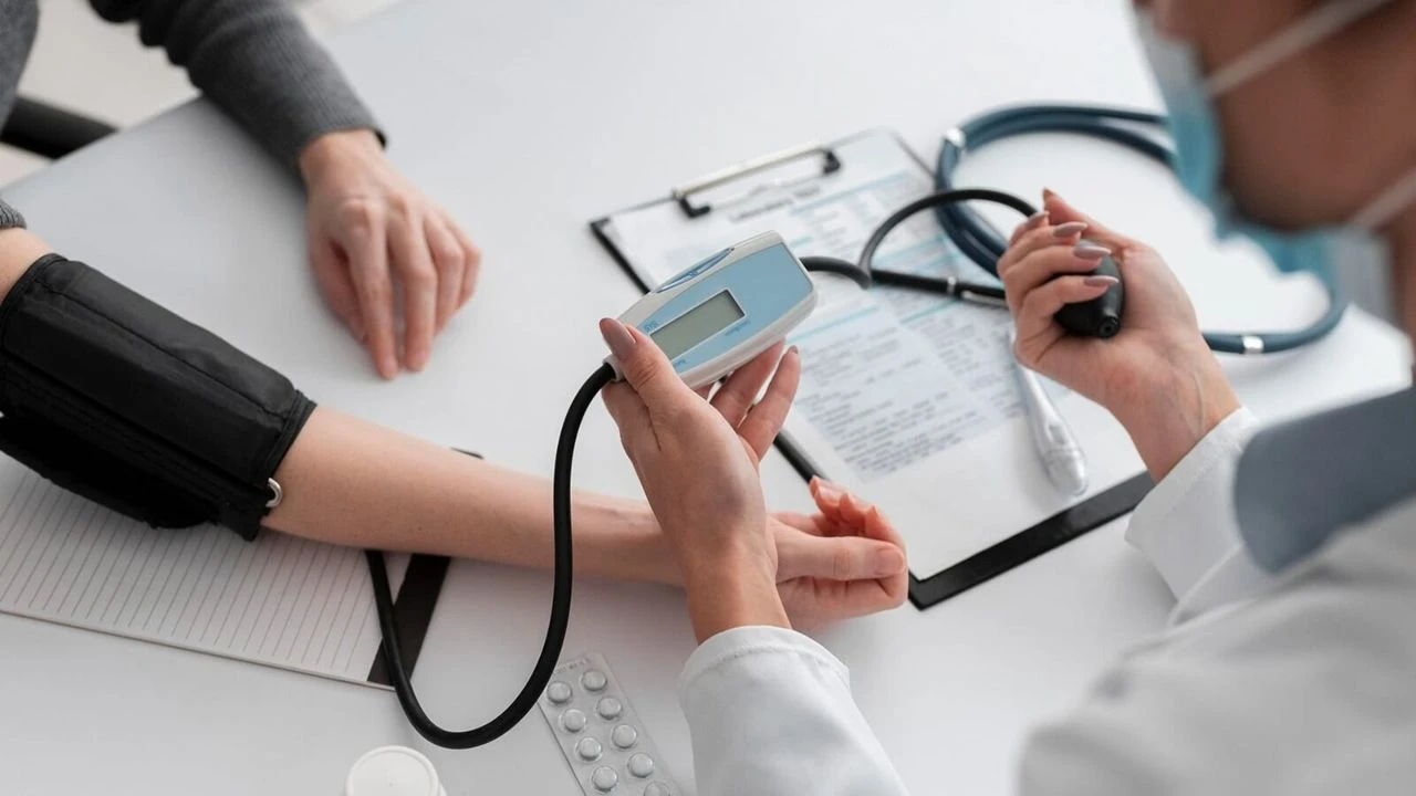Hiçbir şikâyetiniz olmasa bile yılda bir kez yaptıracağınız check-up, kalp