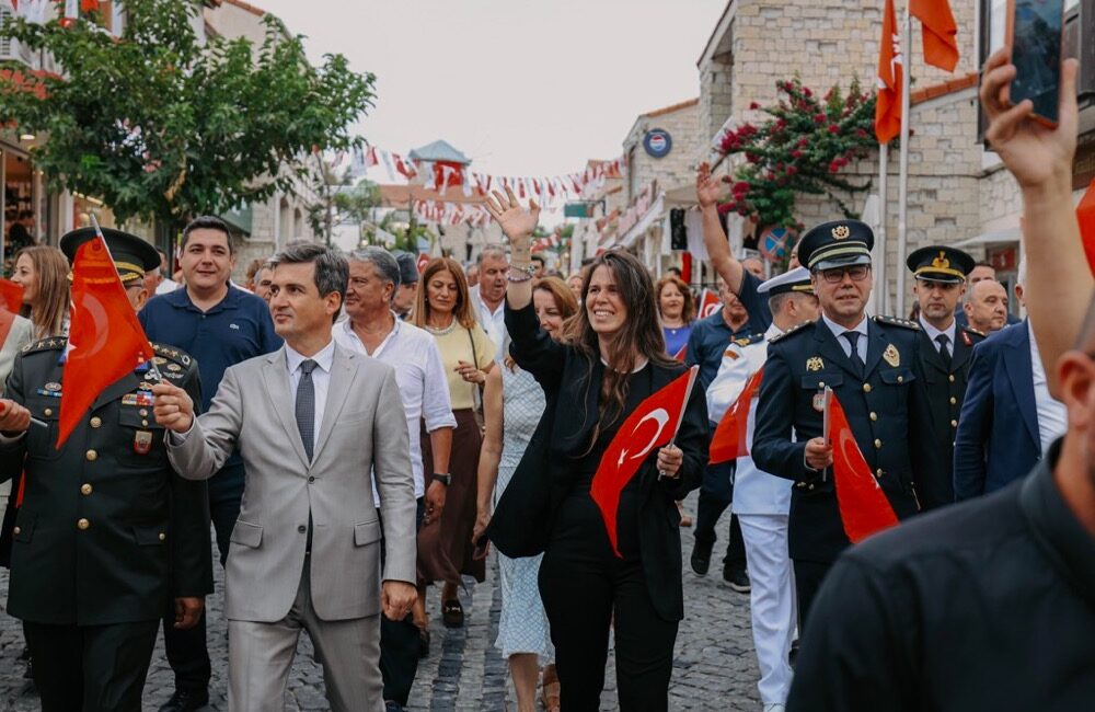 Çeşme’de Alaçatı’nın düşman işgalinden kurtuluşunun 104. yıl dönümü, tören, kortej,