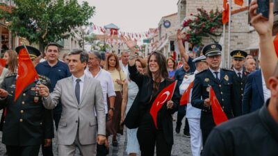 Çeşme’de Alaçatı’nın düşman işgalinden kurtuluşunun 104. yıl dönümü, tören, kortej,