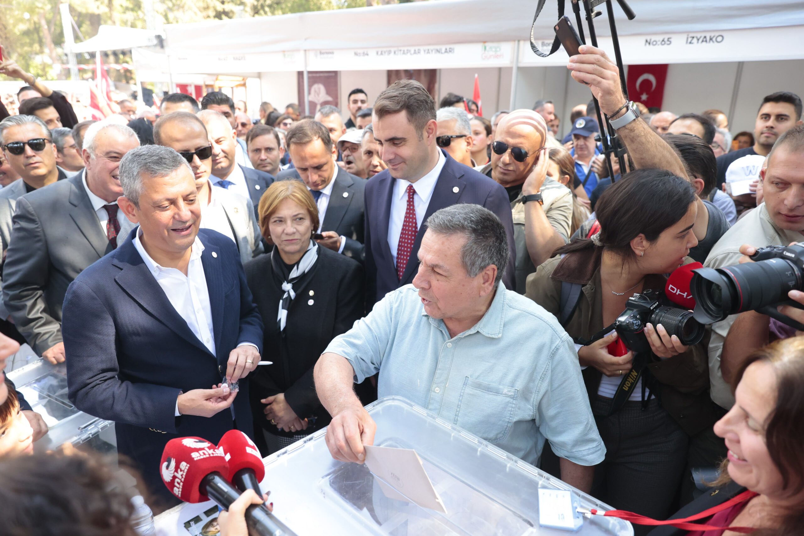 YENİ Parti İzmir Kurucu İl Başkanı Çağatay Güç, kentteki örgütlenme