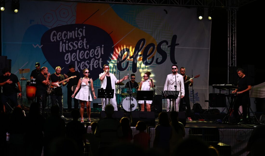 EFEST 2026 söyleşileri devam ediyor Efes Selçuk’un kültür sanat ve yaşam festivali EFEST üçüncü gününde