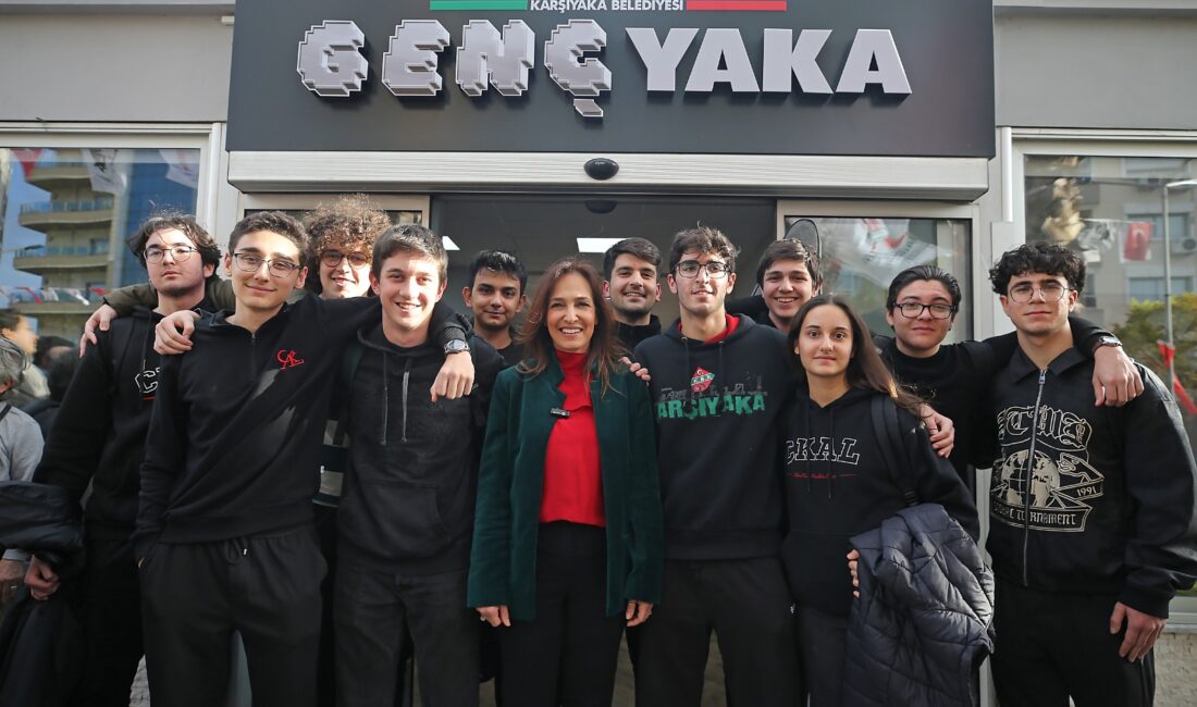 “Genç Yaka” gençleri bekliyor! Karşıyaka Belediyesi'nin hizmete açtığı Genç Yaka Kafe ve Gençlik Merkezi,