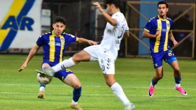 Nesine 3. Lig 2. Grup’ta oynanan İzmir derbisinde Altay, deplasmanda