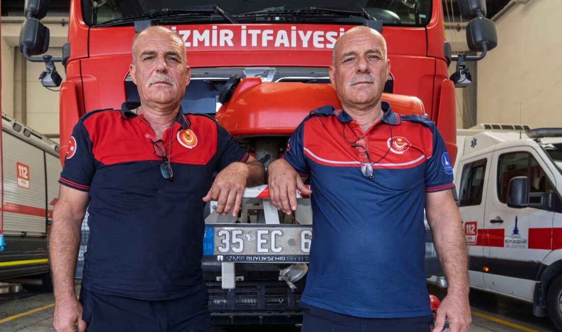 İzmir’de 33 yıllık ikiz itfaiyeci hikayesi: Aynı gün doğdular, aynı gün evlendiler İzmir Büyükşehir Belediyesi İtfaiye Dairesi Başkanlığı’nda görev yapan 56 yaşındaki