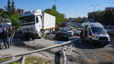 İzmir’de yılın ilk 8 ayında 18 bin 132 trafik kazası