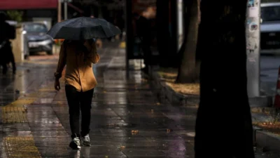 İzmir’de 21-25 Eylül haftasında sıcaklıklar ilk günlerde yüksek seyredecek. Meteoroloji