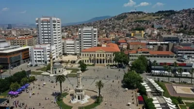 İzmir’de yeni haftada sıcaklıklar mevsim normalleri civarında seyredecek. 14-18 Eylül