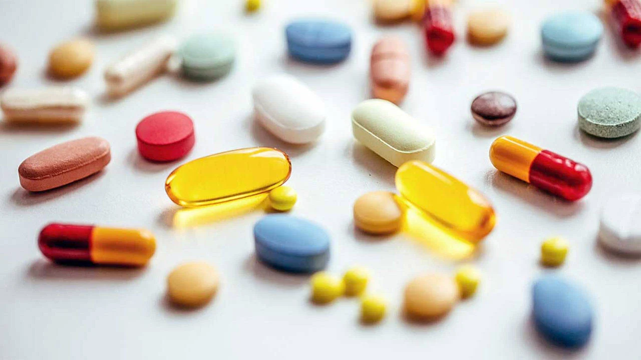 İnternet ve marketlerde satılan reçetesiz ürünlerle ilgili İzmir Eczacı Odası’ndan