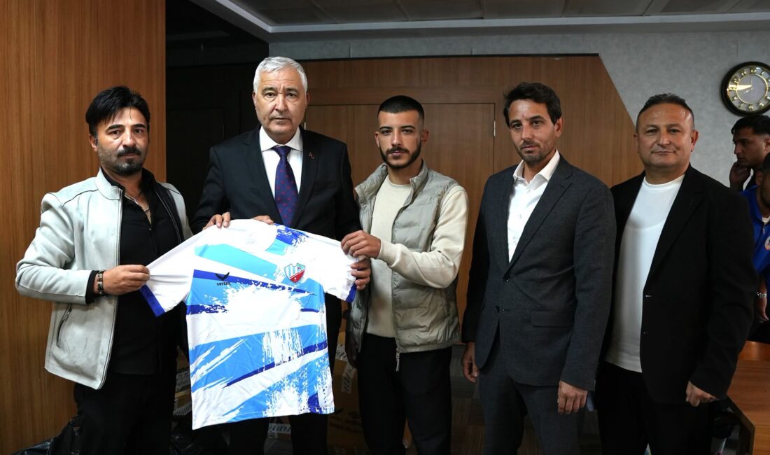Kemalpaşa’da amatör spora destek Kemalpaşa Belediyesi, 15 amatör futbol kulübü ve güreş takımına sağladığı