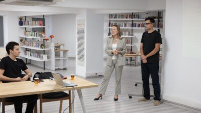 Konak Belediyesi, gençlerin yapay zeka teknolojilerini doğru ve verimli kullanabilmesi