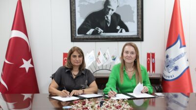 Konak Belediye Başkanı Nilüfer Çınarlı Mutlu, kadınların yaşam hakkını savunmak,