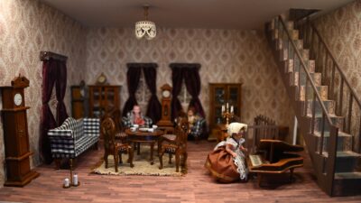 Kuşadası Belediyesi tarafından kente kazandırılan ‘Ayla Adanalı Oyuncak Müzesi’ düzenlenen