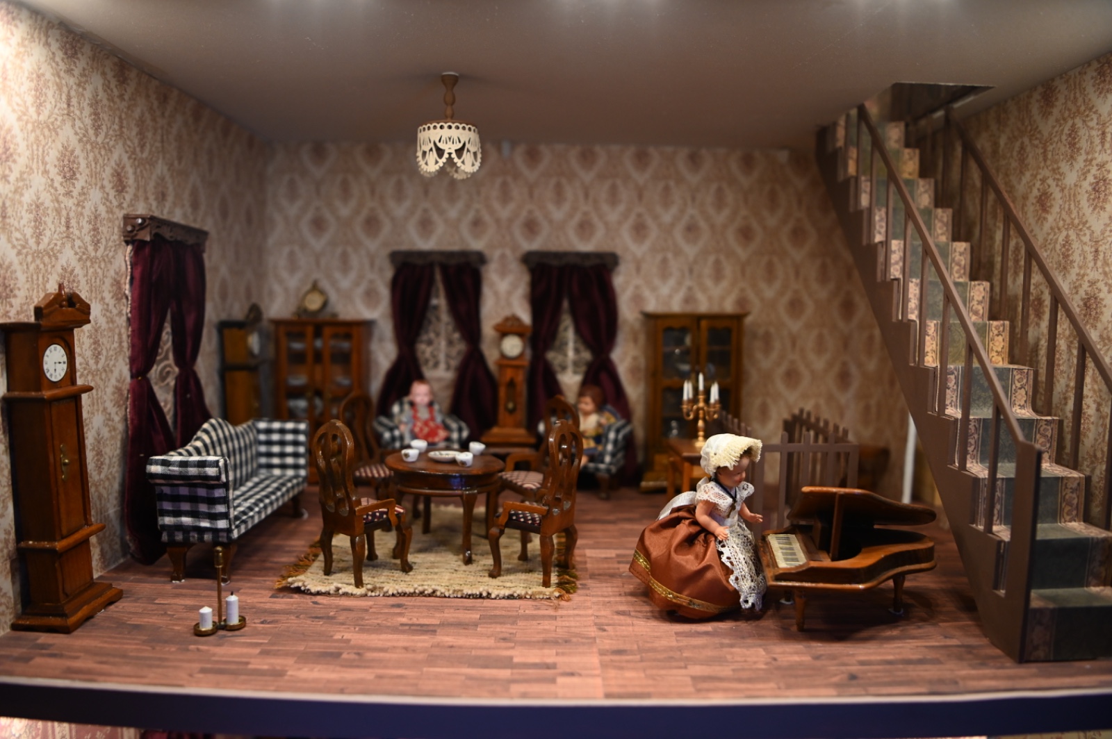 Kuşadası Belediyesi tarafından kente kazandırılan ‘Ayla Adanalı Oyuncak Müzesi’ düzenlenen