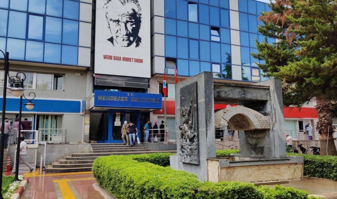 İzmir’de Menderes Belediyesi’ne yönelik rüşvet ve irtikap soruşturmasında ikinci dalga