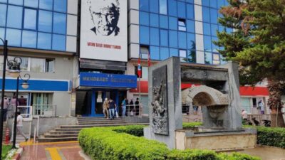 İzmir’de Menderes Belediyesi’ne yönelik rüşvet ve irtikap soruşturmasında ikinci dalga