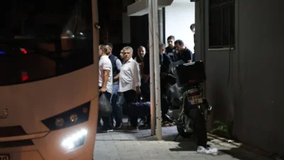 Seferihisar Belediyesi’ne yönelik rüşvet ve ihale usulsüzlüğü soruşturmasında adliyeye sevk
