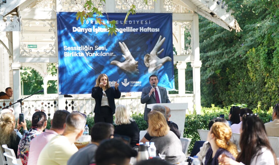 Torbalı Belediye Başkanı Övünç Demir, Uluslararası İşitme Engelliler Haftası kapsamında