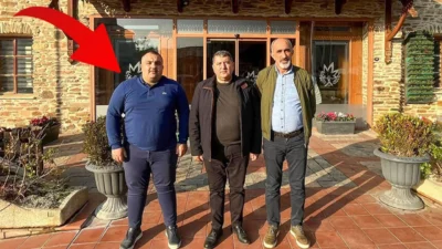 İzmir Büyükşehir Belediye Başkanı Cemil Tugay, belediyedeki kadro revizyonunu sürdürüyor.