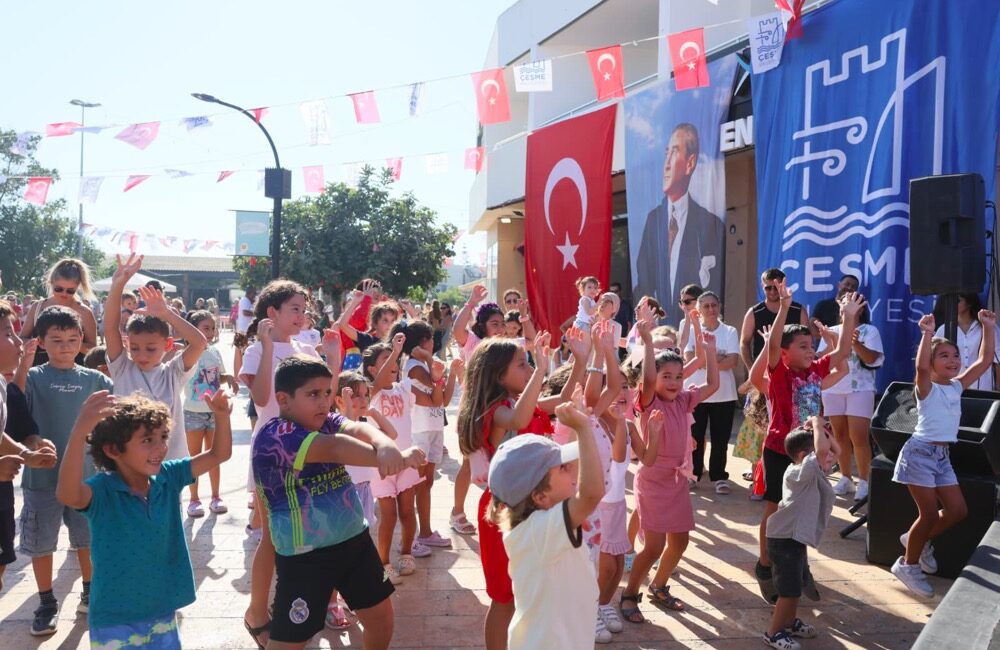 Vira Bismillah! Dalyan Balık Şenliği’nde iki gün boyunca balıkçılık kültürü ve dayanışma buluştu Çeşme’nin önemli balıkçılık merkezlerinden Dalyan, “Vira Bismillah! Dalyan Balık Şenliği”
