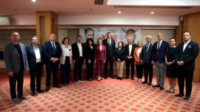 YENİ Parti İzmir İl Başkanı Çağatay Güç, partisinin ilçe belediye