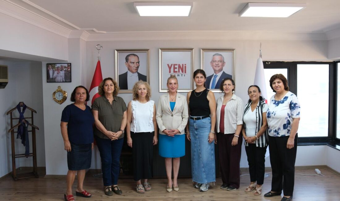 YENİ Parti’den eğitim yılı açıklaması: “Çocuklar eşit, güvenli ve nitelikli eğitime erişmeli” YENİ Parti İzmir İl Kadın Kolları Başkanı Zahide Kurun, 2026-2027