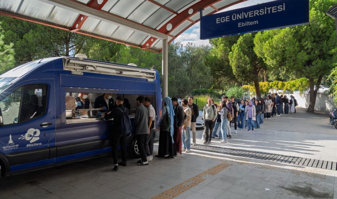 İzmir Büyükşehir’in üniversite öğrencilerine akşam yemeği desteği başlıyor İzmir Büyükşehir Belediyesi, 2026-2027 eğitim öğretim yılında çocuk ve gençlere
