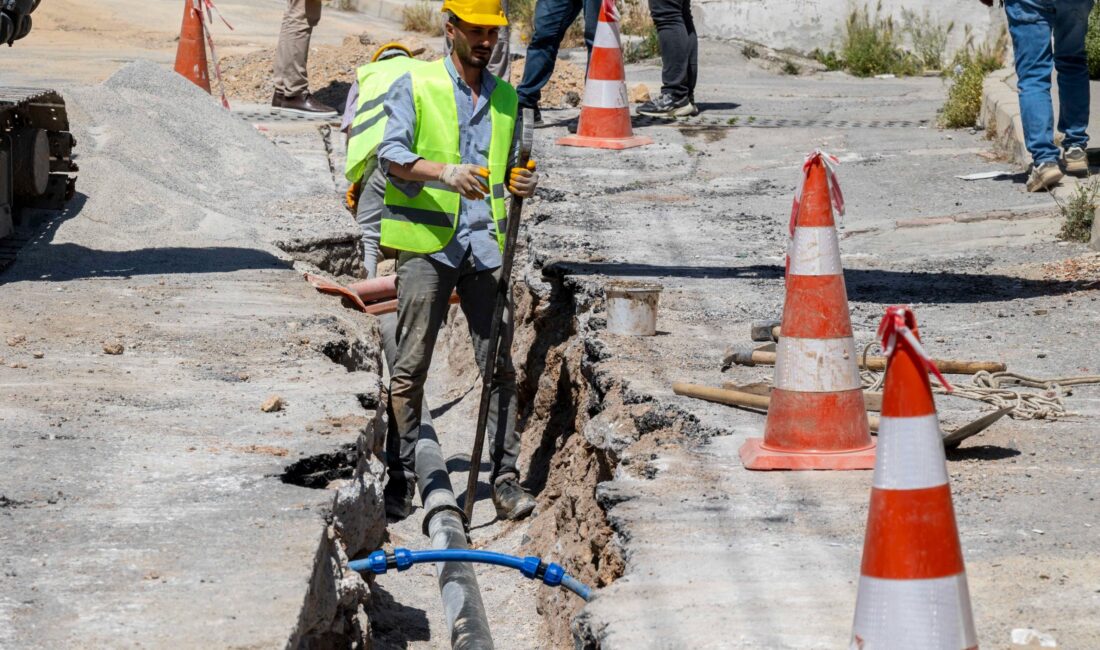 İzmir’in kuzeyinde su altyapısına 147 milyon liralık yatırım İZSU’nun Bayraklı, Çiğli ve Karşıyaka’yı kapsayan 147 milyon 248 bin