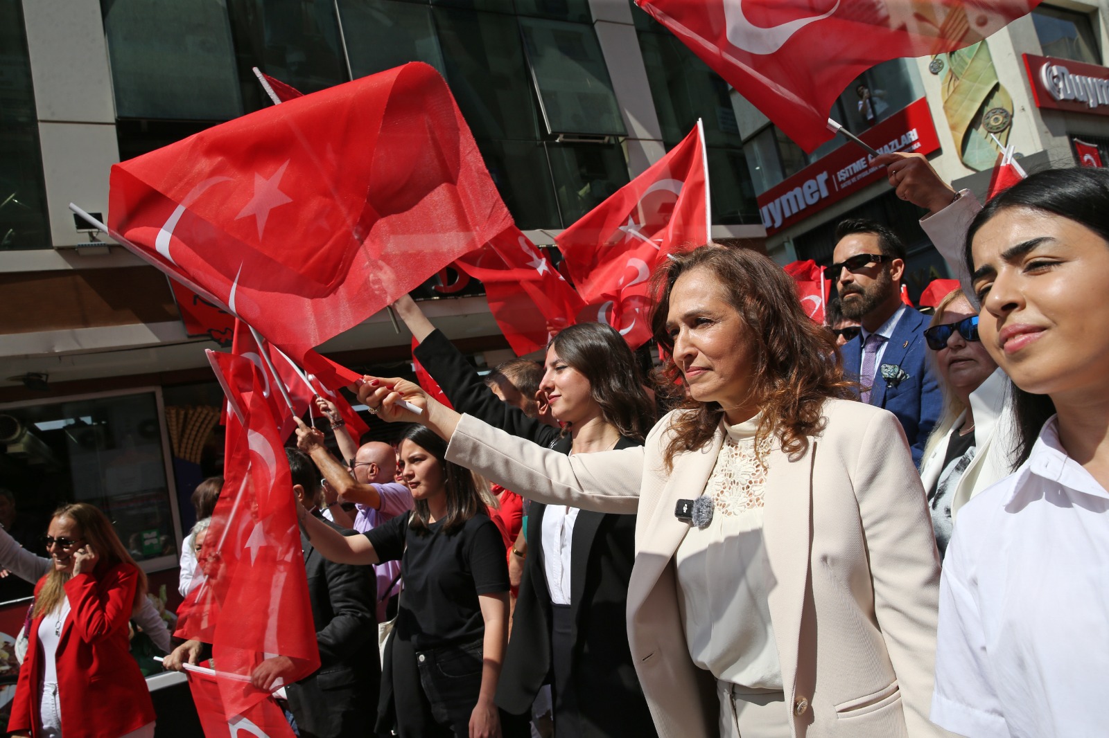 İzmir’in düşman işgalinden kurtuluşunun 104. yıl dönümü, Karşıyaka’da büyük bir