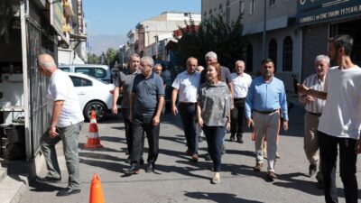 Konak Belediye Başkanı Nilüfer Çınarlı Mutlu, 1. Sanayi Sitesi’ndeki yol