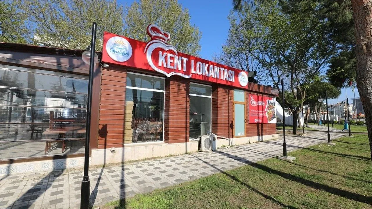 Menderes Belediyesi’nde Başkan Vekili Asuman Şen döneminde Kent Lokantası’nın faaliyetlerine