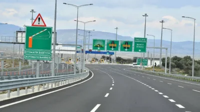 Aydın-İzmir otoyolunu kullanan sürücüler dikkat! Aydın Güney Kavşak Köprüsü’nde sürdürülen