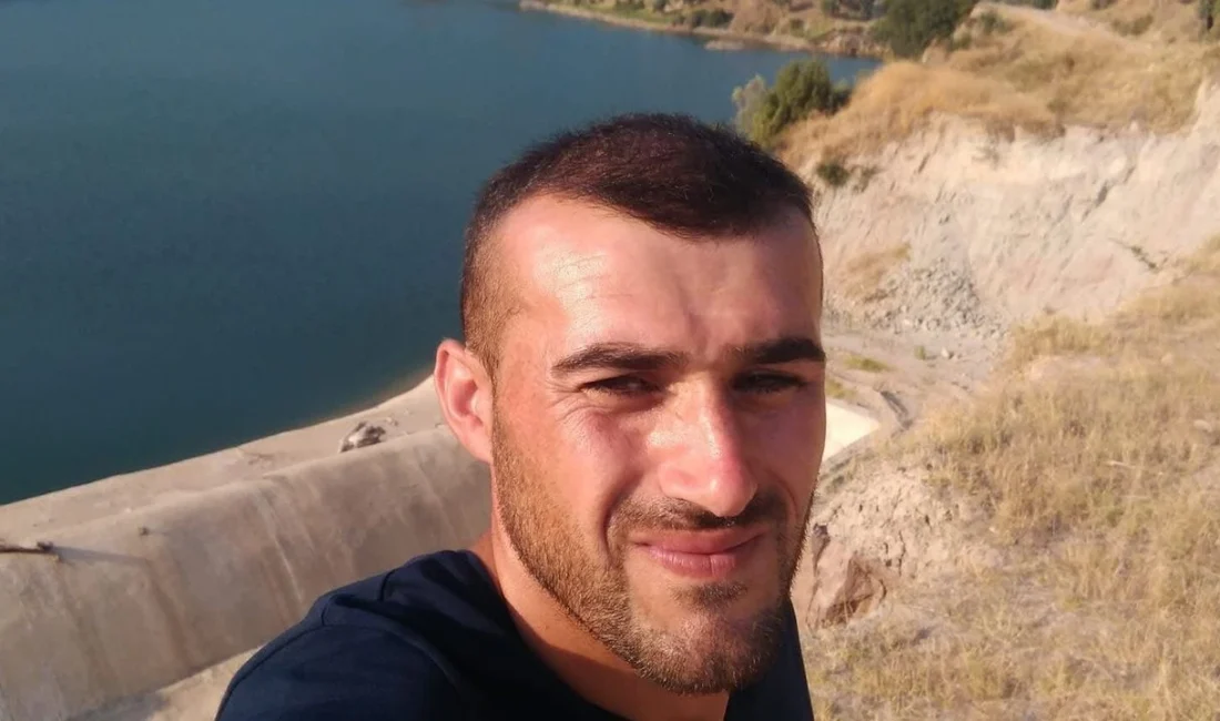 Aydın’da alkol sonrası kavga kanlı bitti: 37 yaşındaki Erhan Yalçın hayatını kaybetti Aydın’ın Sultanhisar ilçesinde birlikte alkol alan üç kişi arasında çıkan