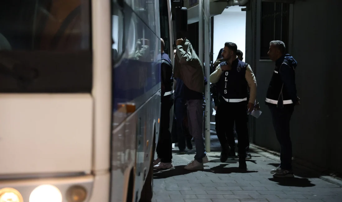 İzmir’de Bayraklı Belediyesi ve iştiraki BAYBEL AŞ’ye yönelik soruşturmada, önceki