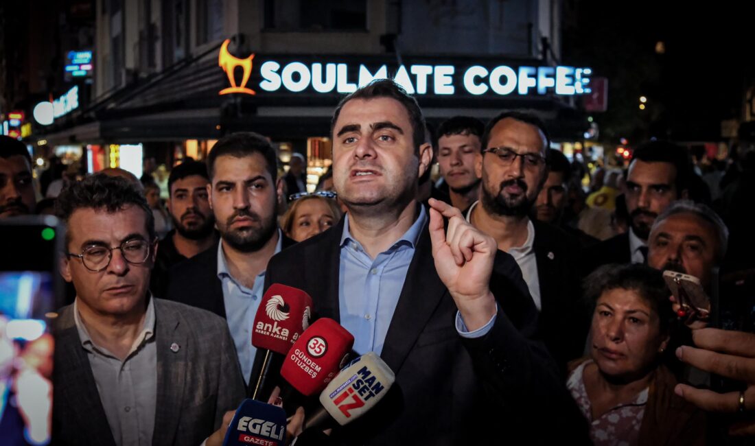 Çağatay Güç’ten Tugay’a: AKP ile birlikte yok olup gidecekler YENİ Parti İzmir Kurucu İl Başkanı Çağatay Güç, İzmir Büyükşehir