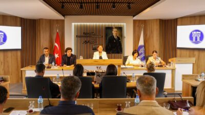 Didim Belediye Meclisi’nin ekim ayı toplantısında meme kanserinde erken tanının