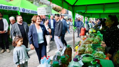 Akyeniköy’de düzenlenen Didim Tarım Şenliği’nde yerel üretimin geleceği söyleşilerle ele