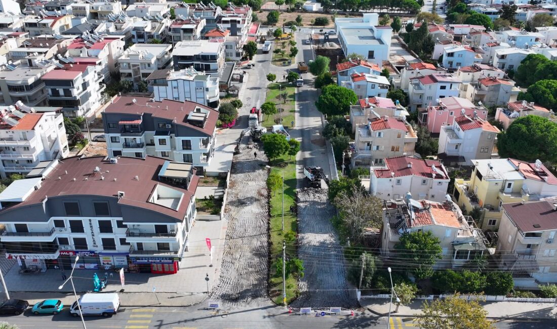 Didim’de yol çalışmaları sürüyor: Efeler Mahallesi’nde düzenleme Didim Belediyesi, kent genelinde yol yapım ve düzenleme çalışmalarını sürdürüyor.