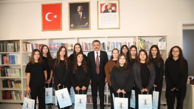 Dikili Belediyesi, eğitim ve kültür yatırımlarını hizmete aldı. Dikili Öğrenci