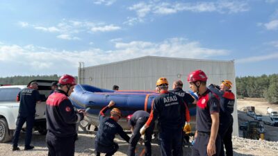 İzmir’in Buca ilçesinde katı atık döküm sahasındaki çamur depolama alanına