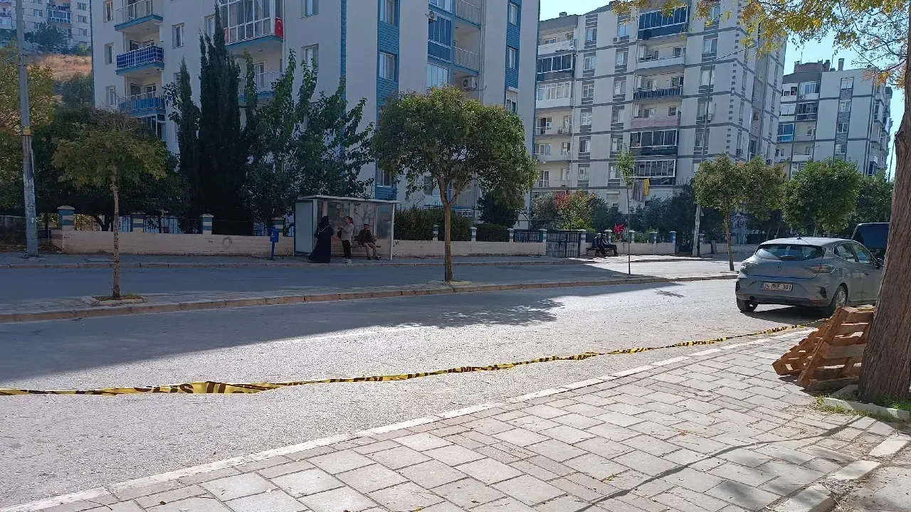 İzmir’in Çiğli ilçesinde 65 yaşındaki emekli astsubay B.G., tartıştığı 62